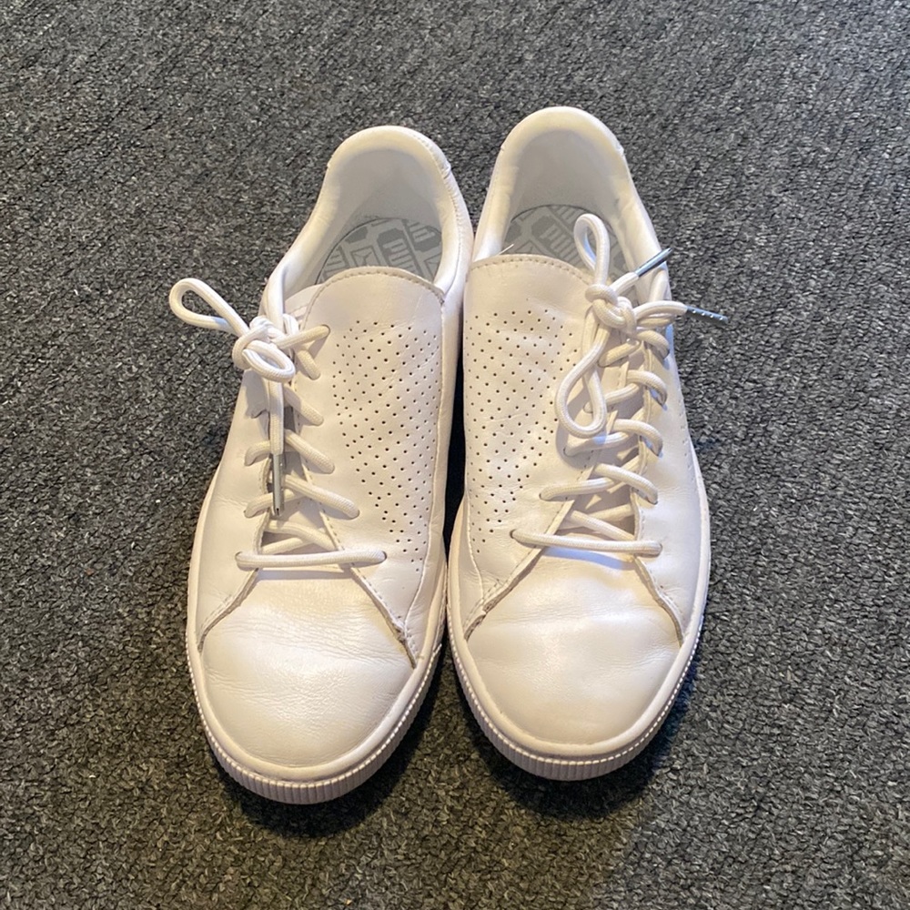 Puma Sneakers